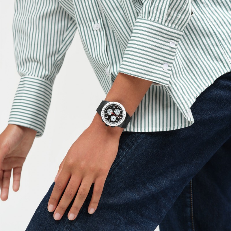 Orologio Swatch NOTHING BASIC ABOUT BLACK SSUSB420 | De Wrachien Gioielli