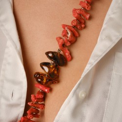 COLLANA GEMMARIUM CON CORALLO E AMBRA | De Wrachien Gioielli
