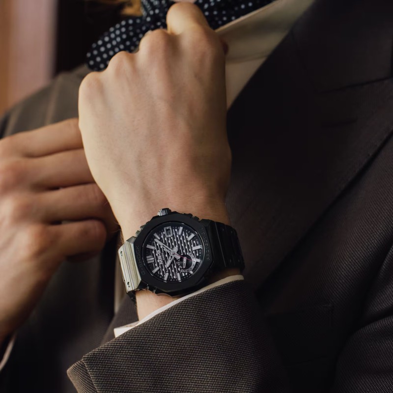 Orologio G-SHOCK MRG-B2100B-1A | De Wrachien Gioielli