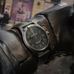 Orologio Hamilton KHAKI FIELD CALL OF DUTY®: MODERN WARFARE® 4 LIMITED EDITION H69469930 | Gioielleria De Wrachien