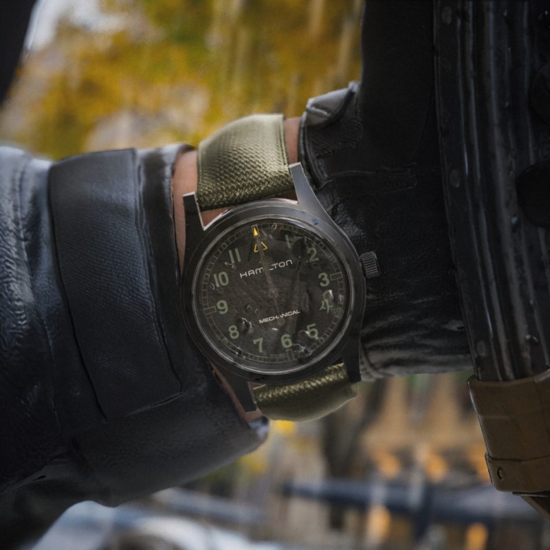 Orologio Hamilton KHAKI FIELD CALL OF DUTY®: MODERN WARFARE® 4 LIMITED EDITION H69469930 | Gioielleria De Wrachien