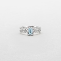 ANELLO IN ORO BIANCO, DIAMANTI E ACQUAMARINA